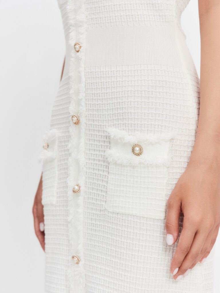 Платье с коротким рукавом на пуговицах