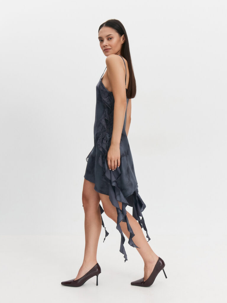 Платье мини с рюшами