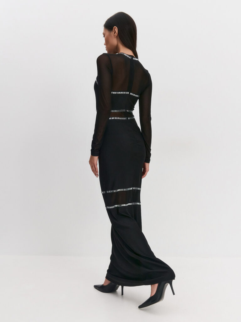 Вечернее платье со стразами