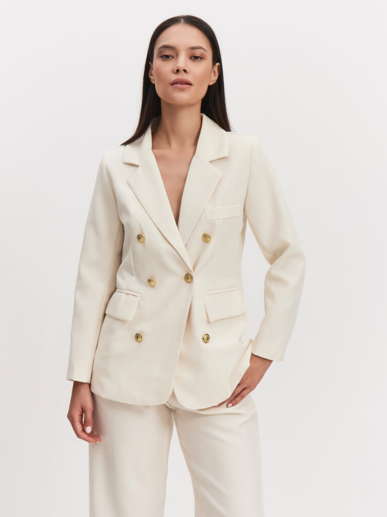 Брючный костюм