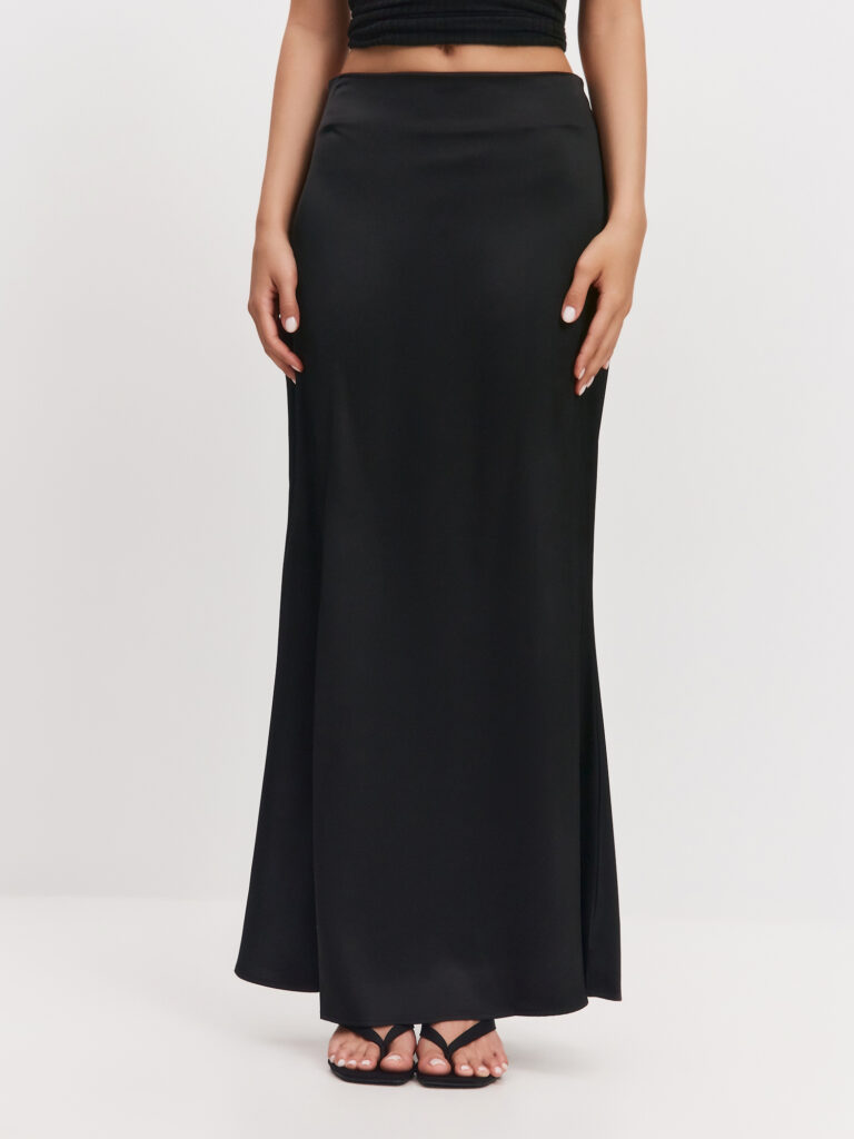 Юбка макси атласная